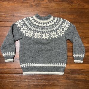 Dale of Norway Wool Sweater Gray Snowflake Pattern White Thick Long Sleeve M 50